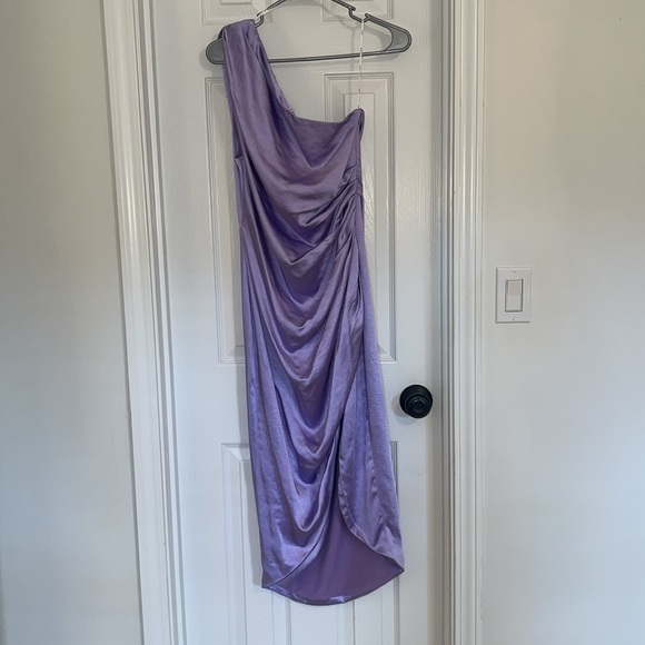 Revolve Cassini Dress in Lilac - Picture 3 of 5